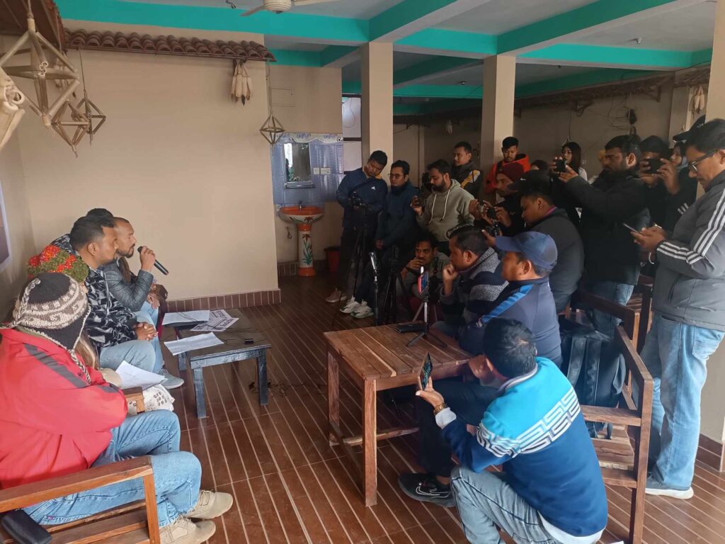 राष्ट्रिय थारु कलाकार मञ्चको पहिलो महाधिवेशन चितवनमा हुने